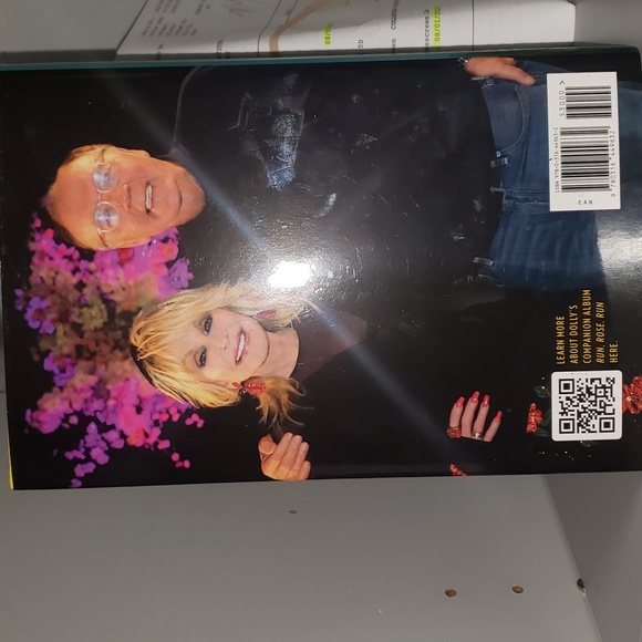 Book - Picture 3 of 4